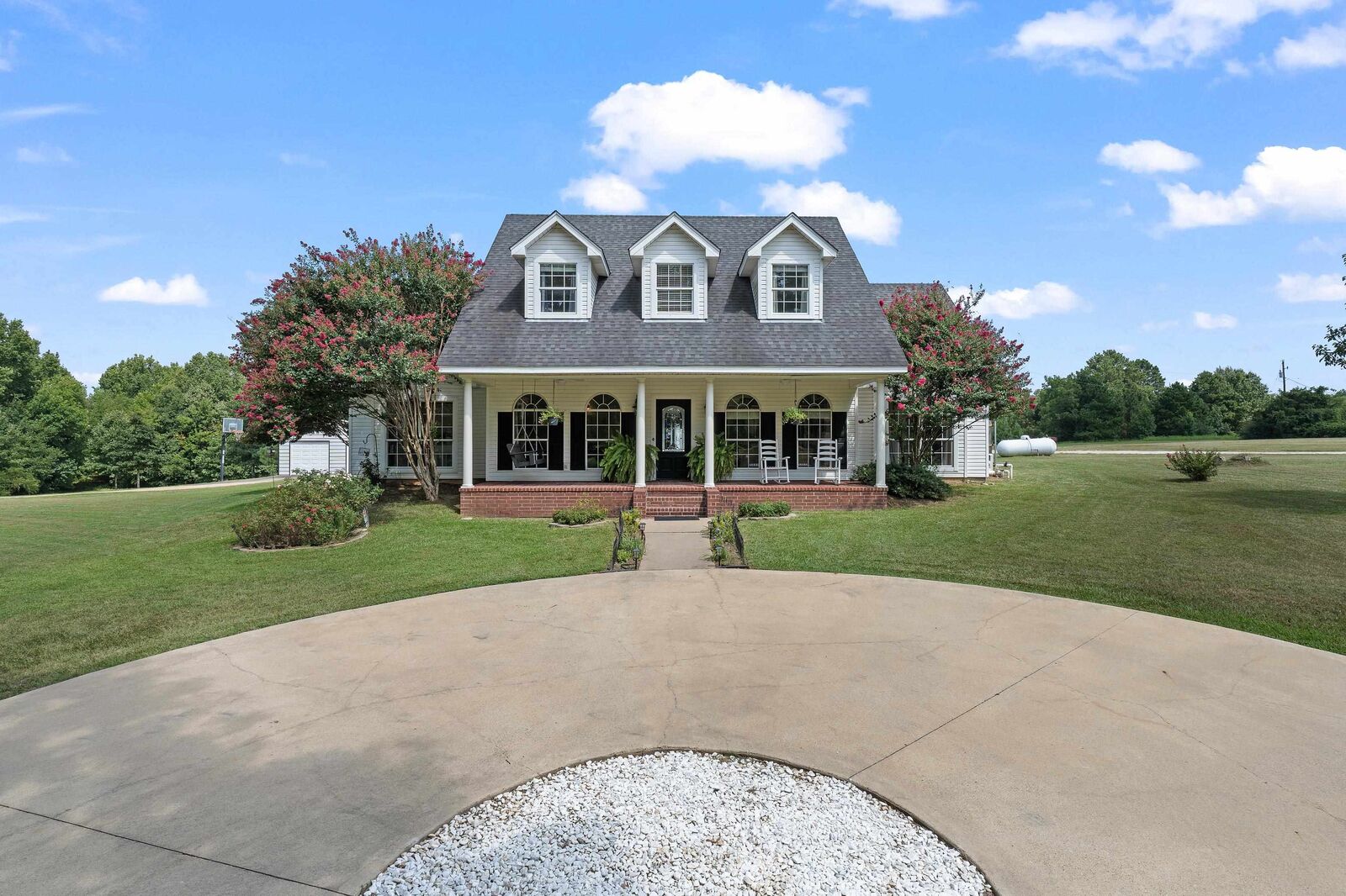 Property Photo:  1785 County Rd 207  TX 75633 