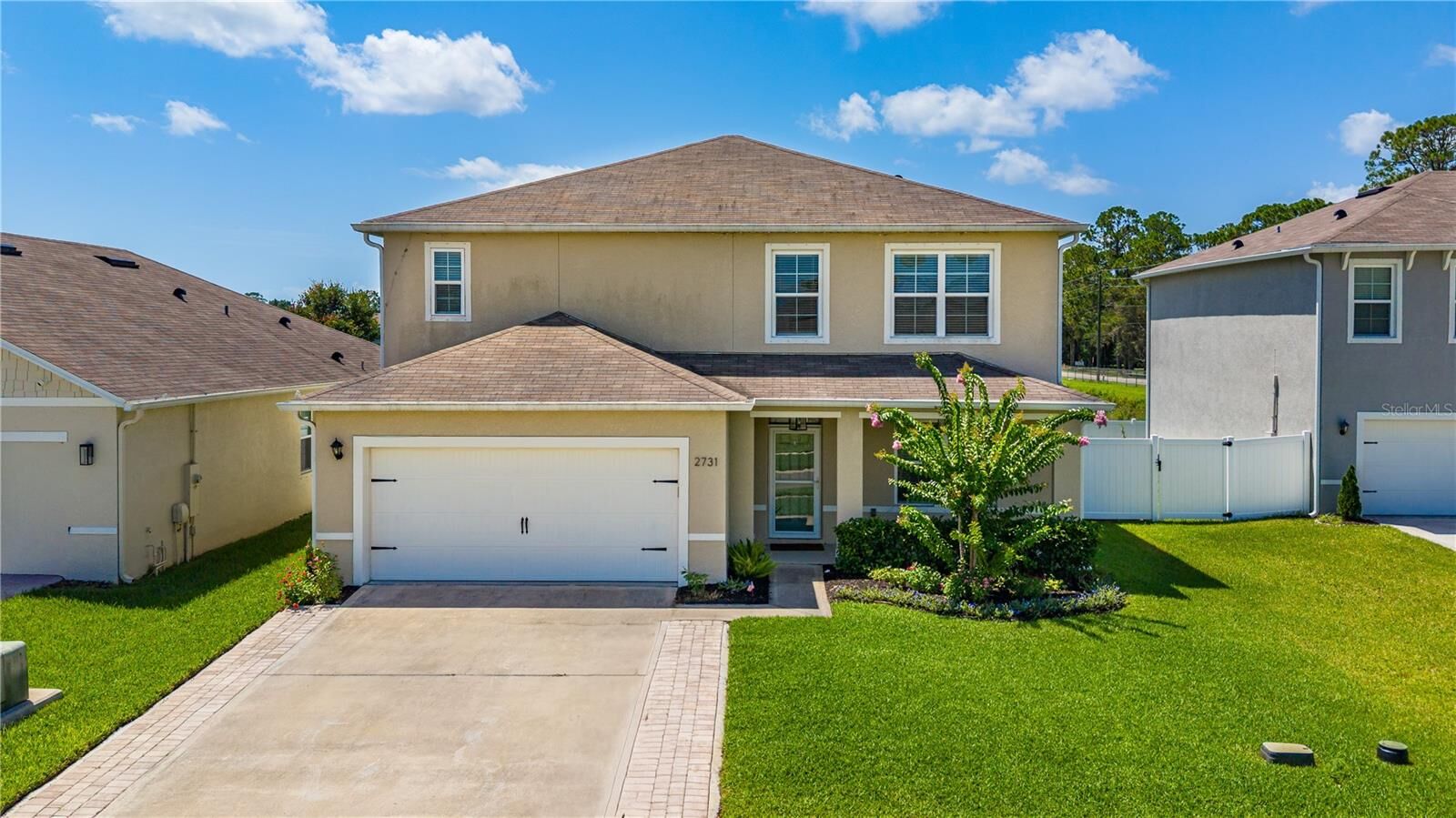 Property Photo:  2731 Fieldbrooke Way  FL 32141 