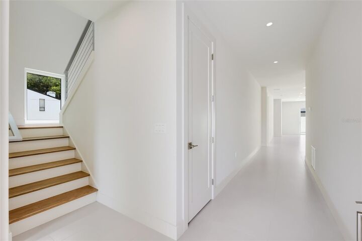 Property Photo:  2596 Floyd Street  FL 34239 
