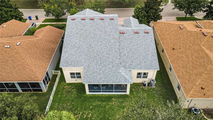 Property Photo:  11217 Laurel Brook Court  FL 33569 