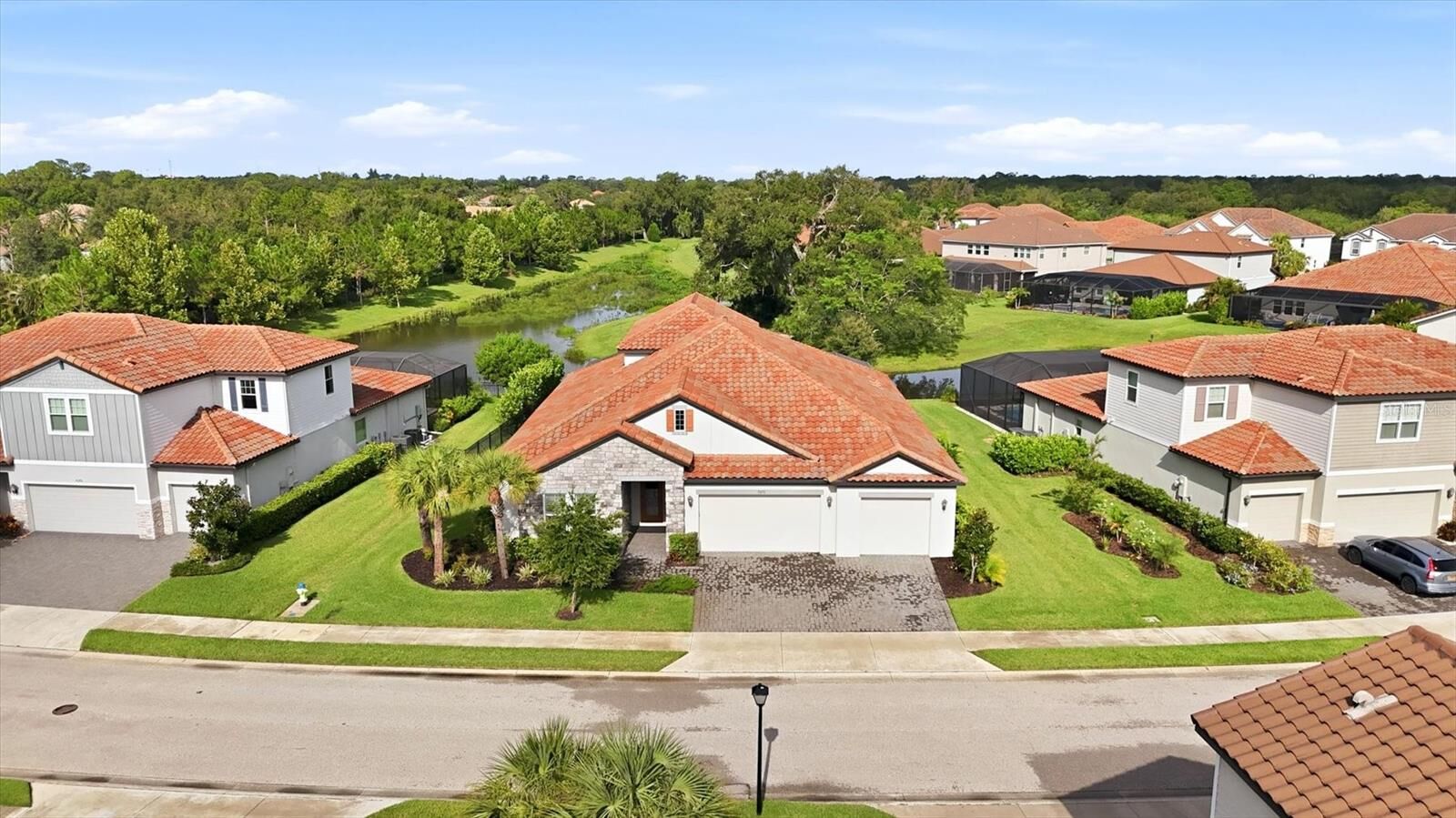 Property Photo: 7271 Great Egret Boulevard FL 34241