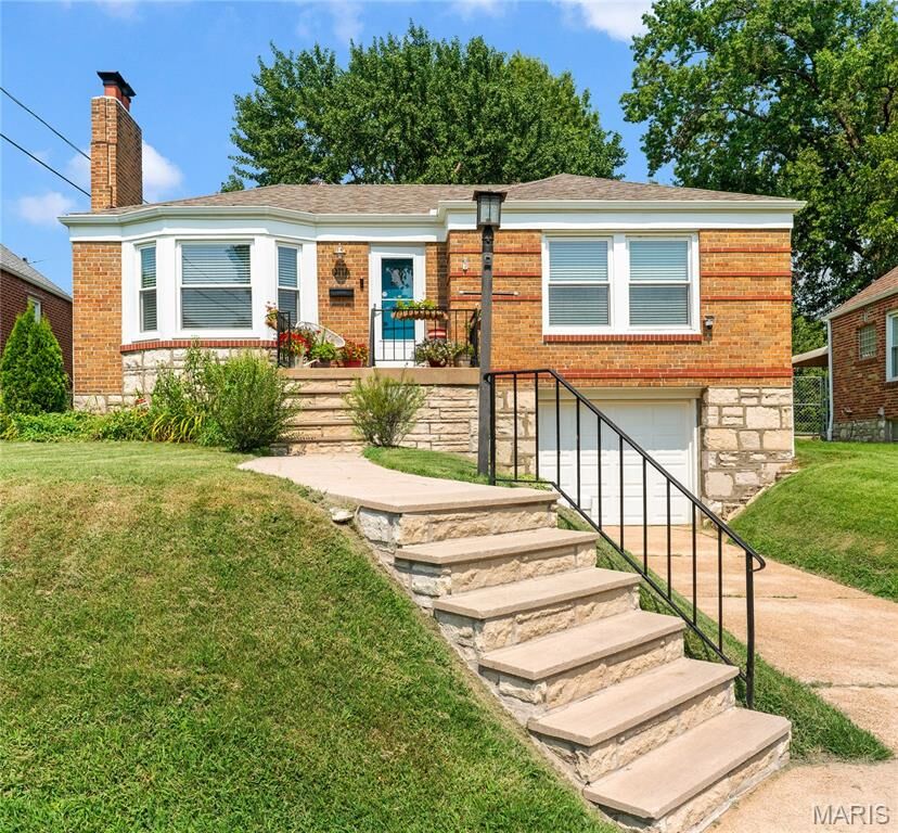 Property Photo: 9118 Lucia Drive MO 63123