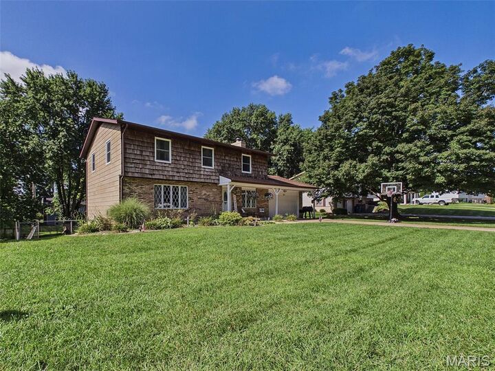 Property Photo:  410 Chapel Drive  IL 62234 