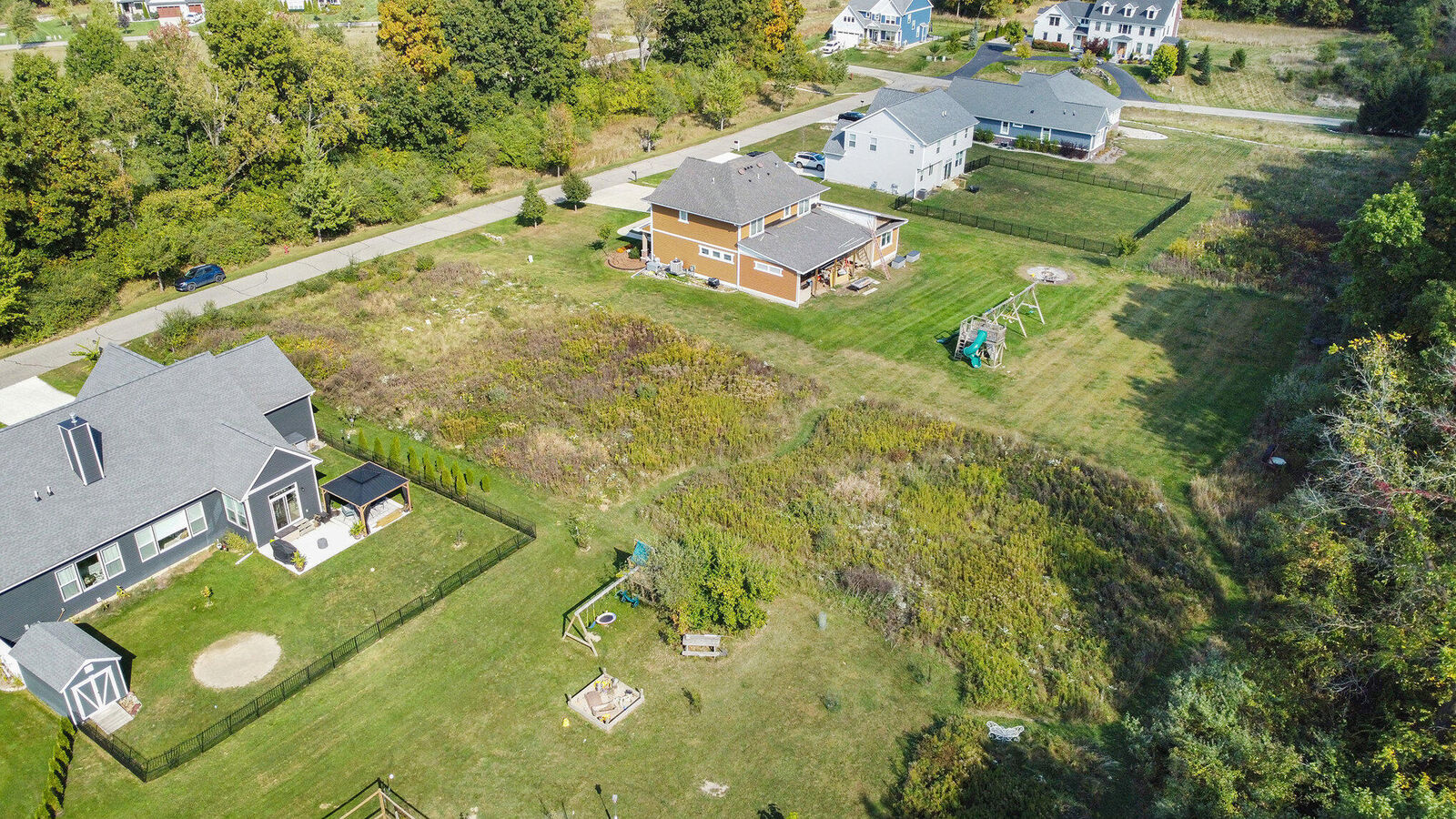Property Photo: 5824 Trail Side Lane MI 48189