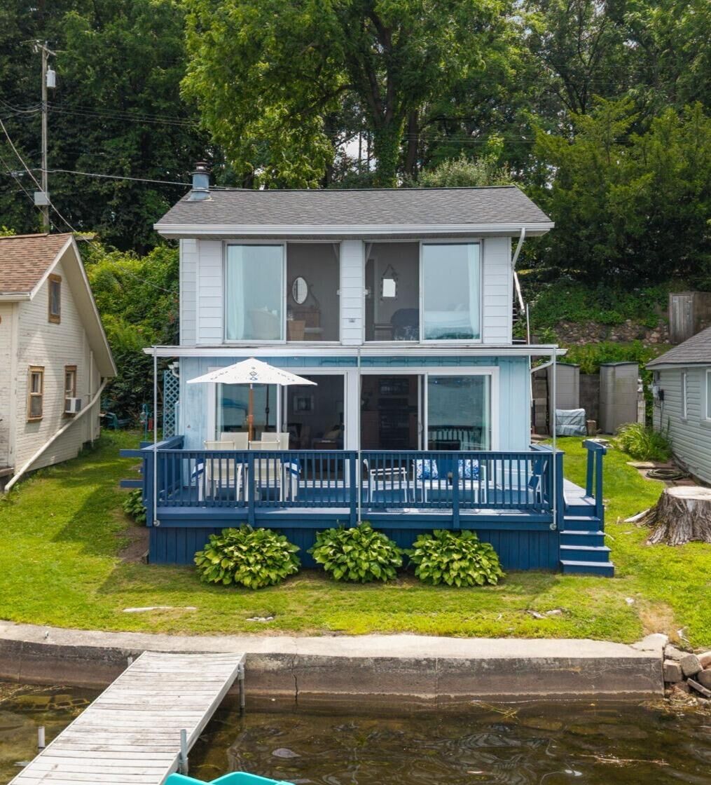 Property Photo:  7355 Webbs Shore Drive  MI 48137 