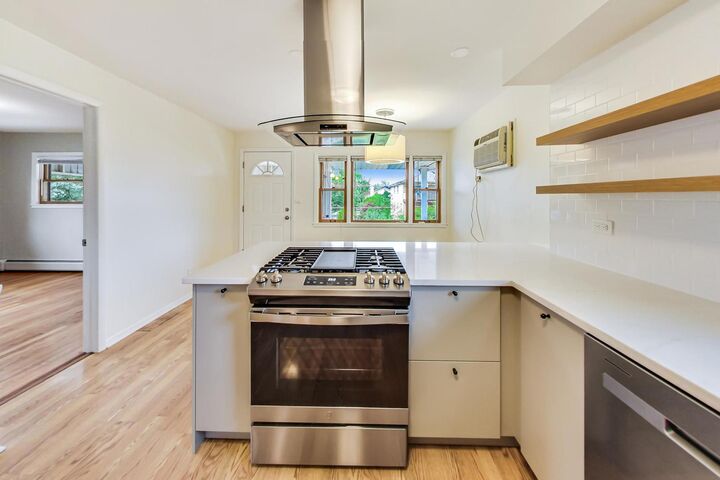 Property Photo:  16W674 56th Place 2  IL 60514 