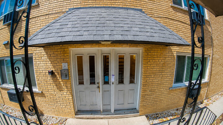 Property Photo: 1130 Dunlop Avenue 2C IL 60130