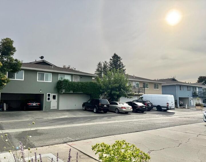 Property Photo: 1327 Scossa Avenue 4 CA 95118