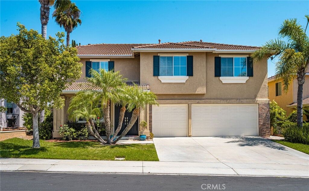 Property Photo:  67 Declaration  CA 92602 