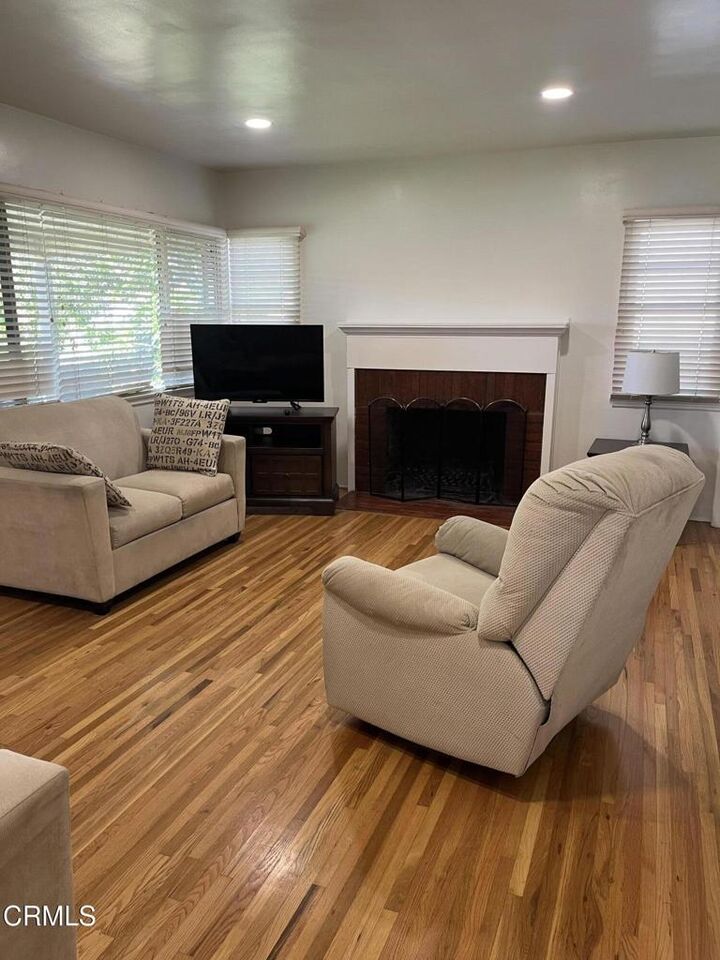Property Photo: 373 Laun Street CA 91001