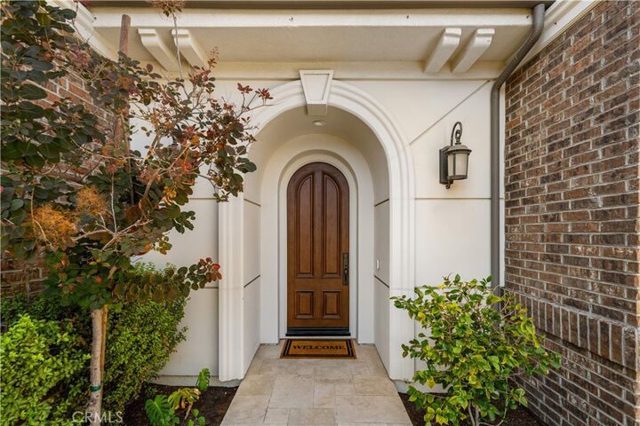 Property Photo: 1151 Summit Oak CA 92679