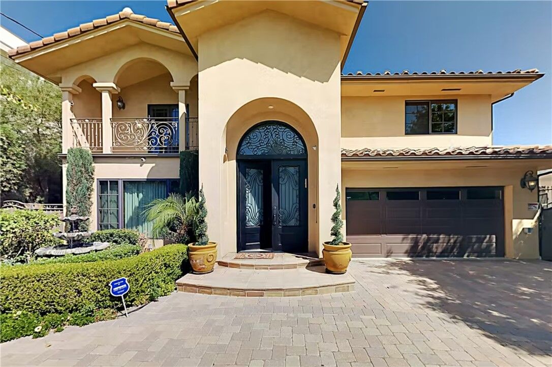 Property Photo: 12403 Erwin Street CA 91606
