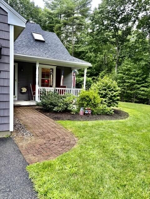 Property Photo: 81 Plymouth Grove Drive 81 ME 04043