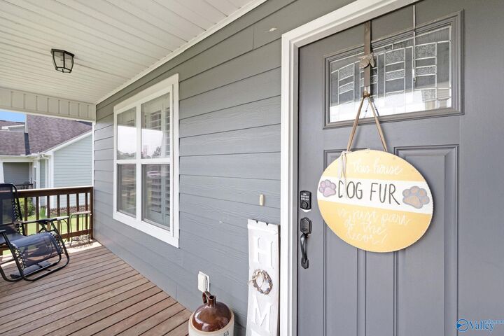 Property Photo: 1870 Fox Meadow Trail AL 35055