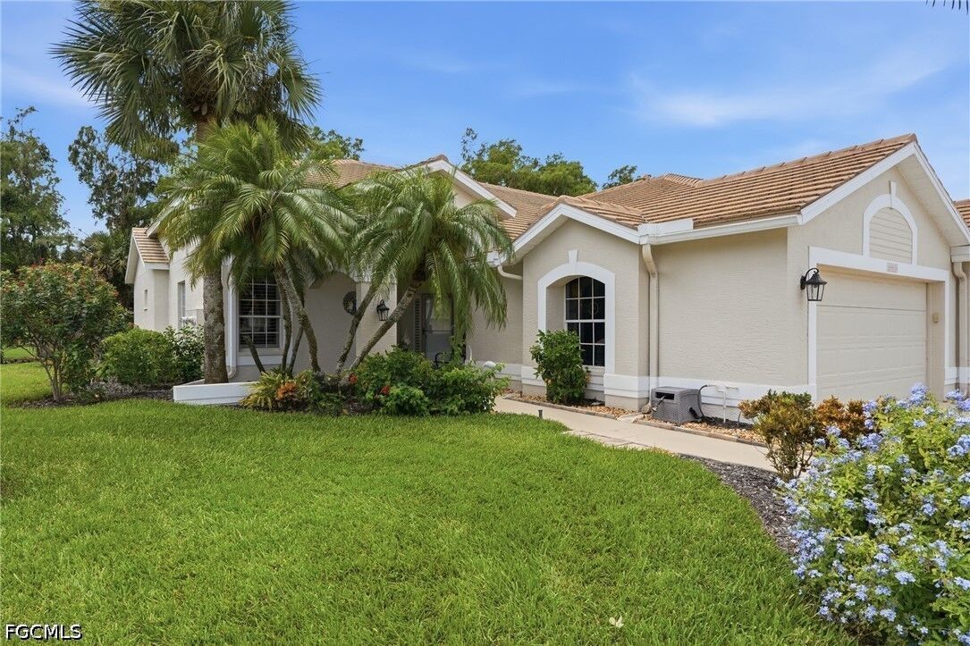 Property Photo:  14980 Hickory Greens Court  FL 33912 