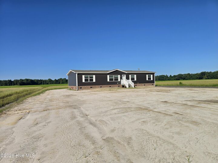 Property Photo: 422 Hopewell Road NC 27932