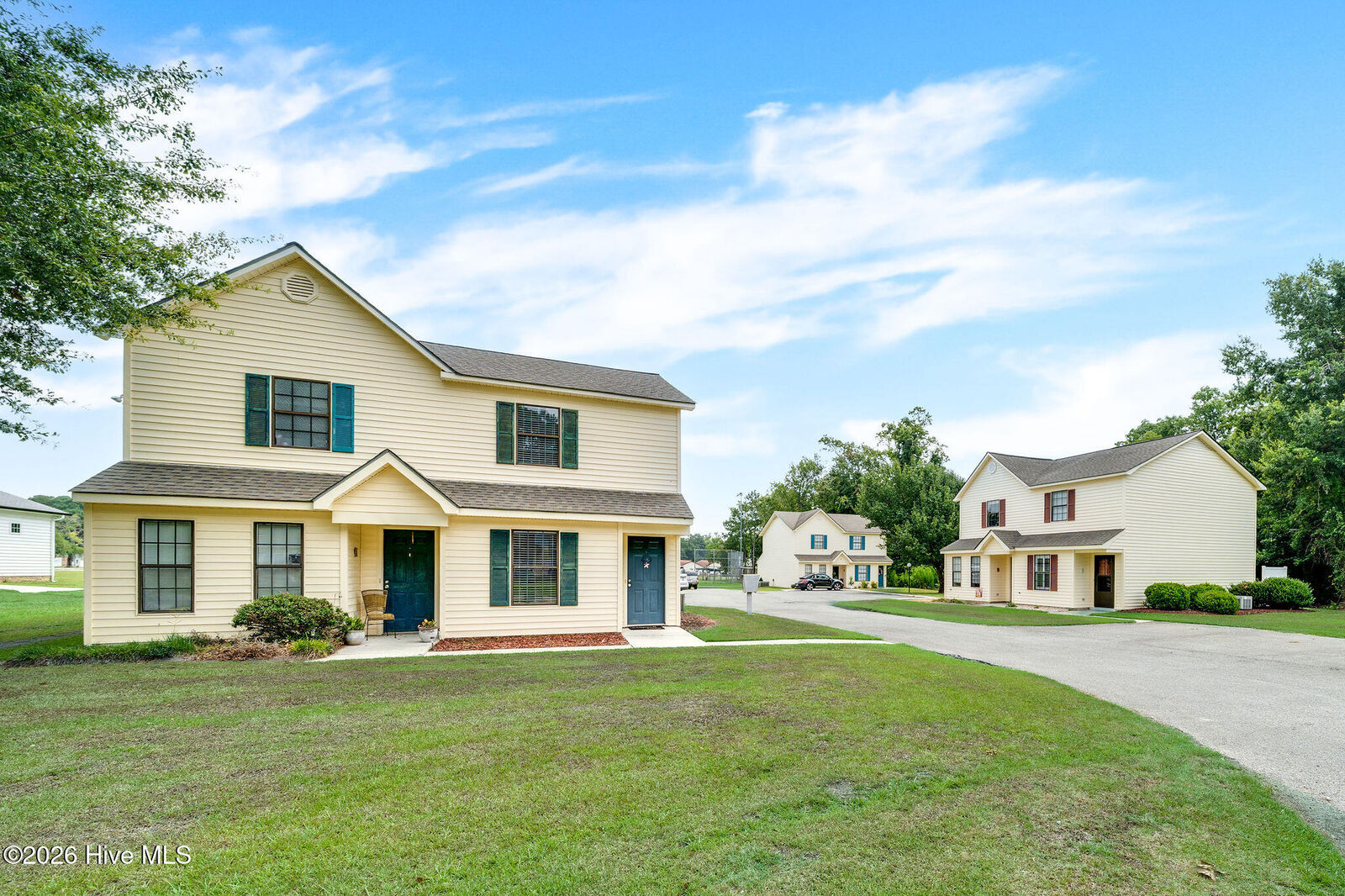 Property Photo:  611 SE Railroad Street  NC 28466 