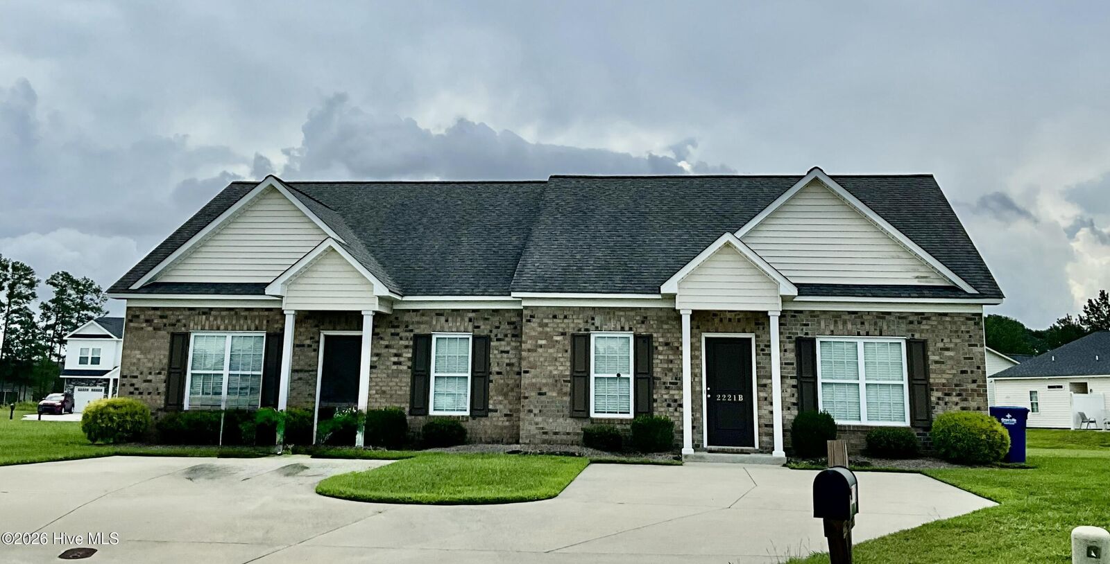 Property Photo:  2221 Remington Court B  NC 27834 
