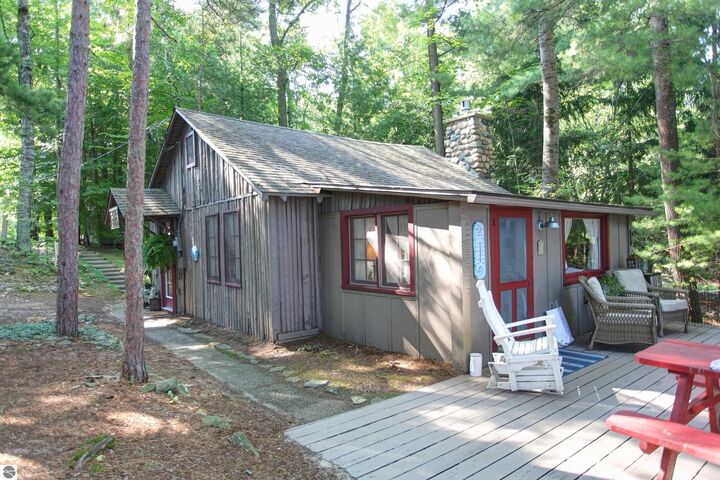 Property Photo:  2701 Crescent Shores Drive  MI 49685 