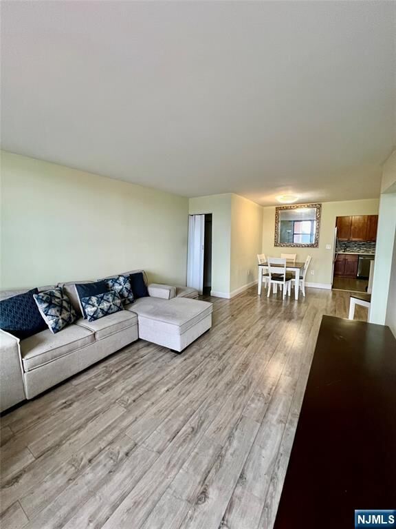 Property Photo:  200 Division Street 5J  NJ 07010 
