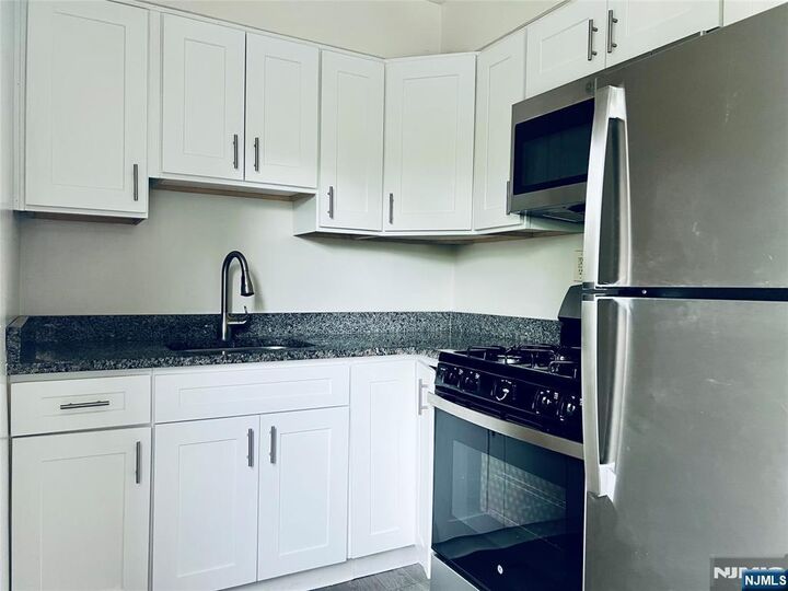 Property Photo: 241 Passaic Street 17B NJ 07662