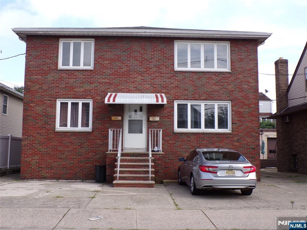 Property Photo:  22 John Street 2  NJ 07073 