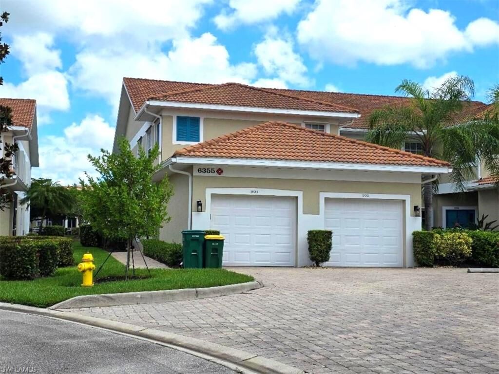 Property Photo:  6355 Lexington Ct 201  FL 34110 
