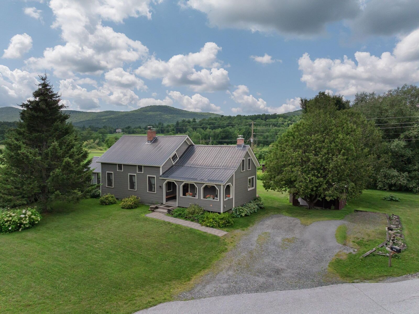 Property Photo:  3740 Lower Pleasant Valley Road  VT 05444 