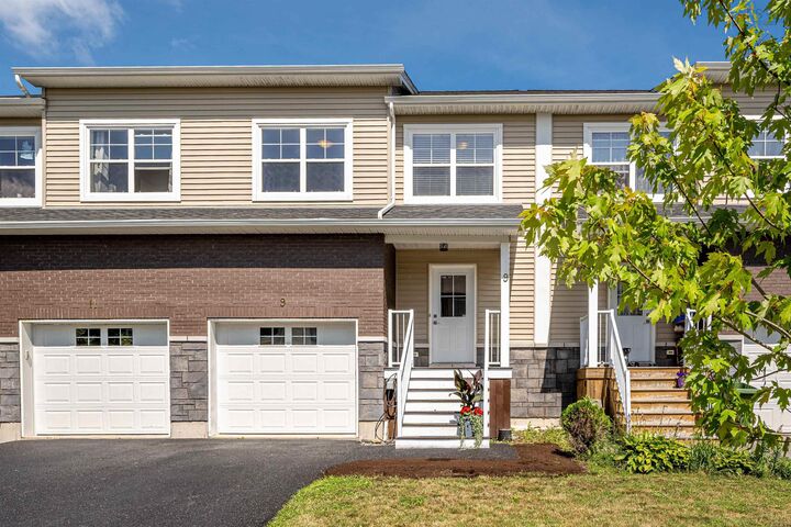 Property Photo: 9 Mona Parsons Drive NS B4B 0R1