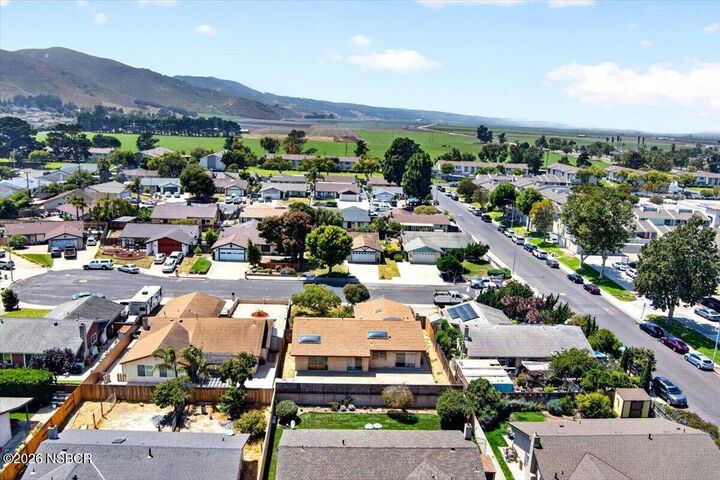 Property Photo:  204 S Sage Street  CA 93436 