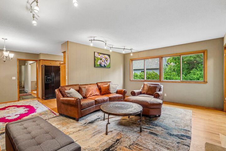 Property Photo: 1525 Saint Croix Circle MN 55422