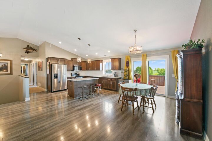 Property Photo:  1106 Rolling Hills Drive NW  MN 56069 