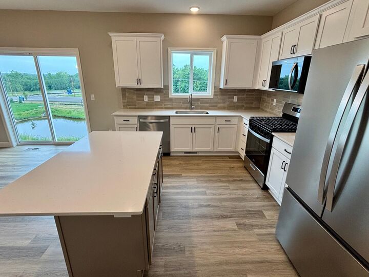 Property Photo: 831 Walnut Grove Lane MN 55341