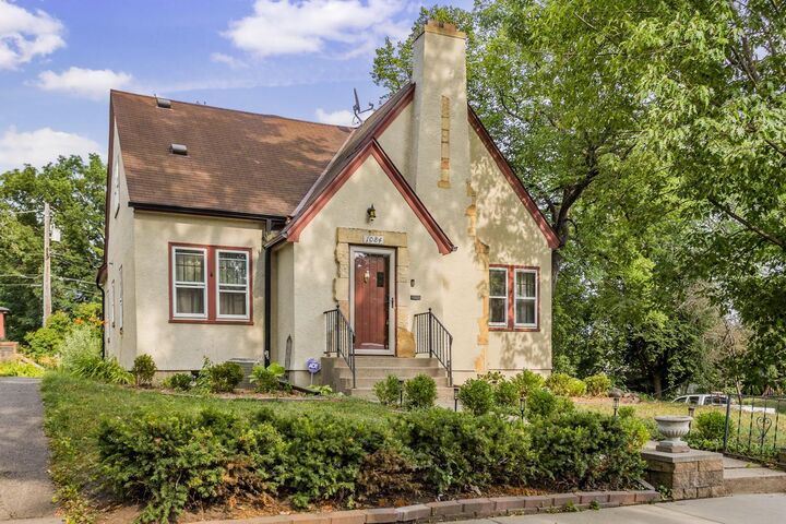 Property Photo:  1084 Bradley Street  MN 55130 
