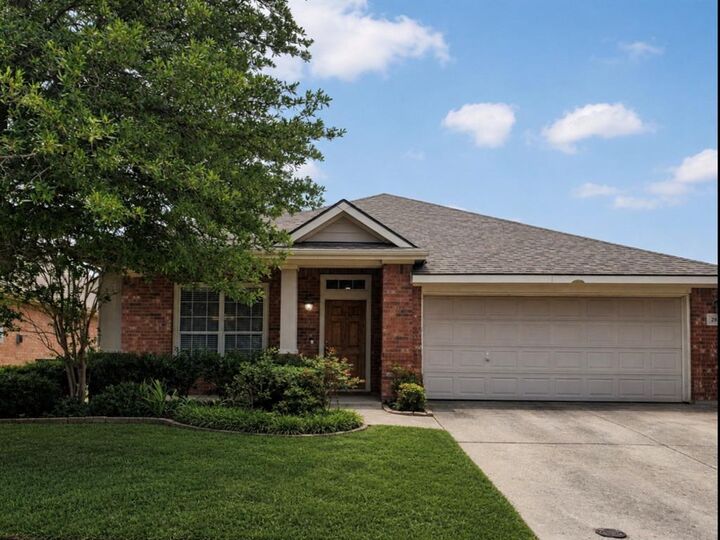 Property Photo:  2817 Bentwood Way  TX 75071 