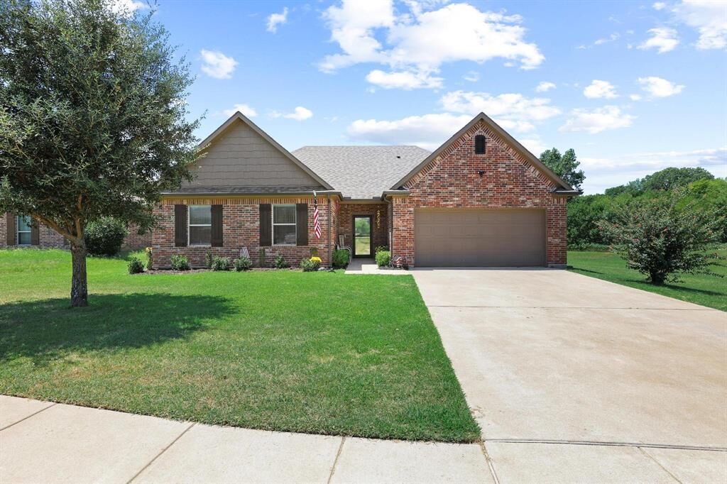 Property Photo:  3212 N Haven Drive  TX 75092 