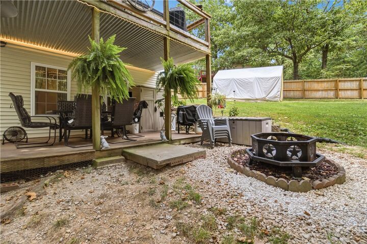 Property Photo:  22549 E War Eagle Road  AR 72764 