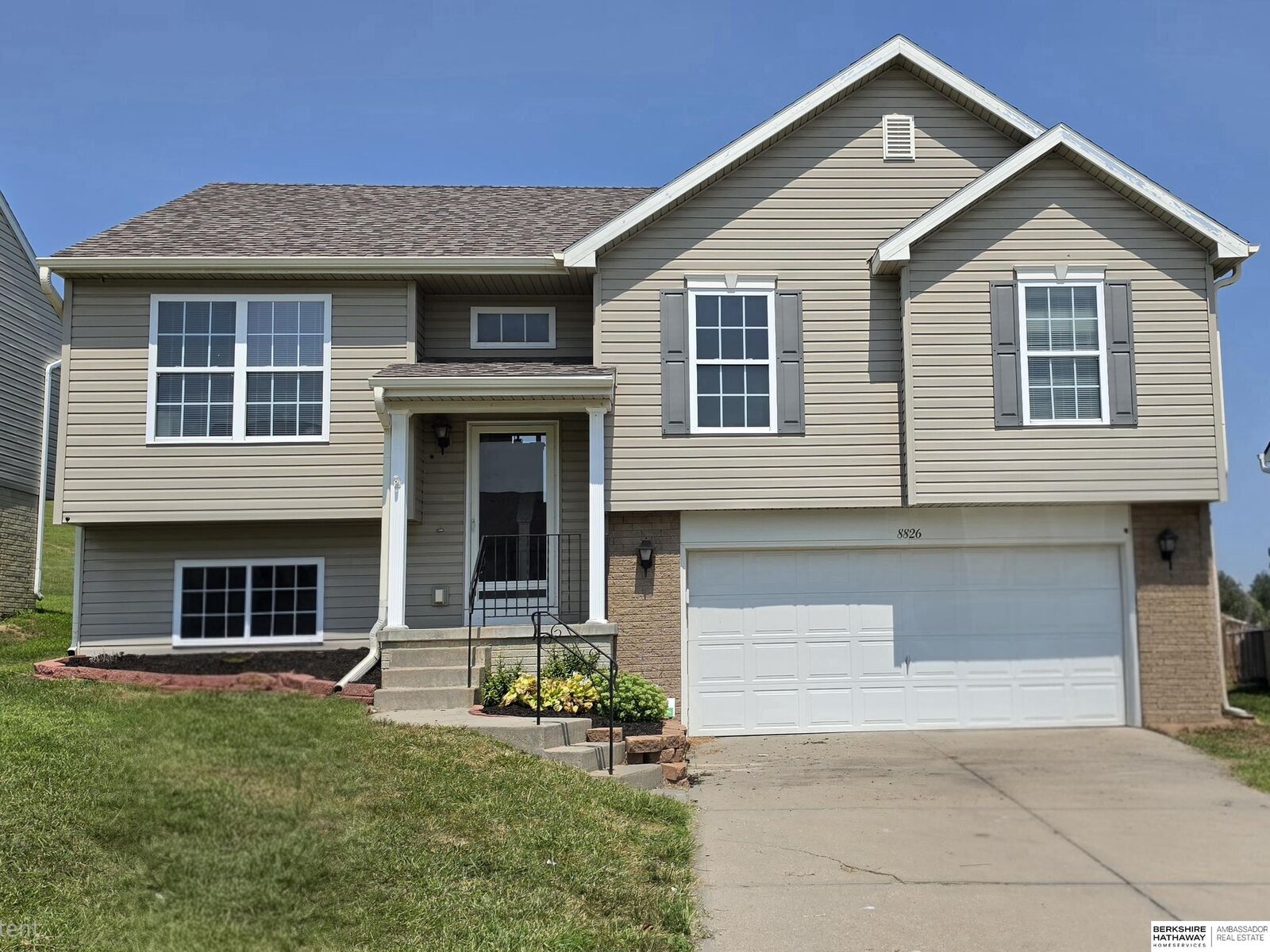 Property Photo: 8826 Quest Street NE 68122