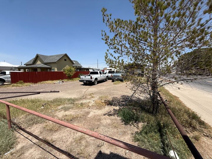 Property Photo:  513 3rd  TX 79772 