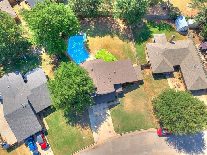 Property Photo: 11708 Oakdale Street OK 73099