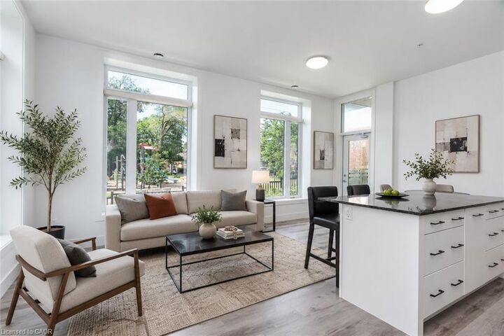 Property Photo:  103 Roger Street 102  ON N2J 0G2 