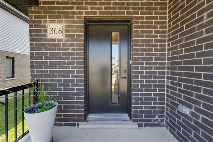 Property Photo: 368 Bradshaw Drive ON N5A 0K2