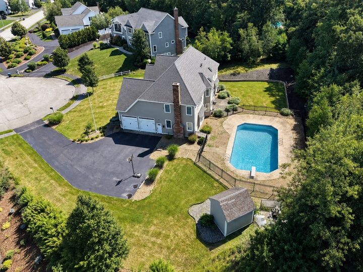 Property Photo: 21 Ashwood Cir MA 01545