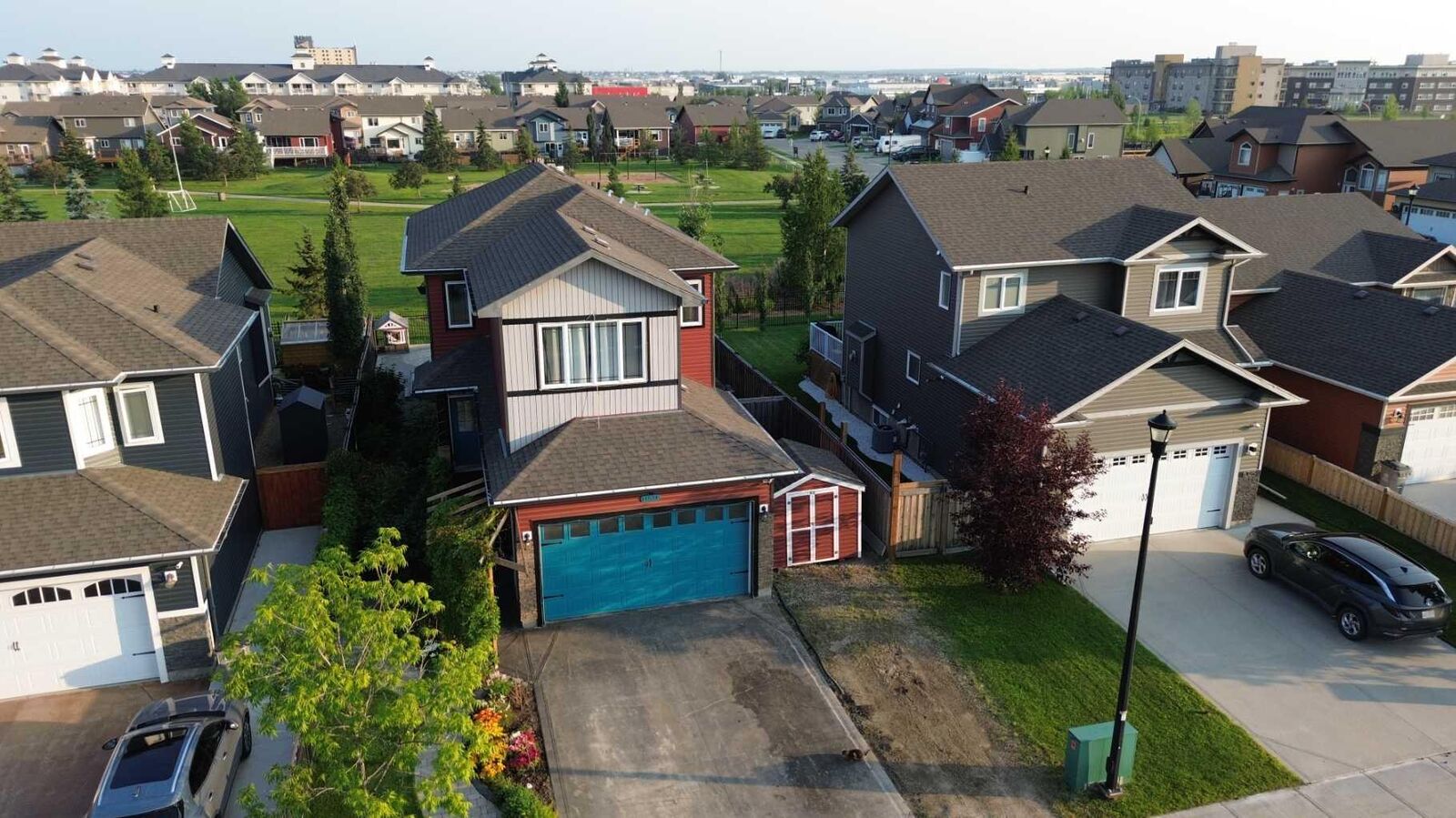 Property Photo:  11321 106A Avenue  AB T8V 5X5 