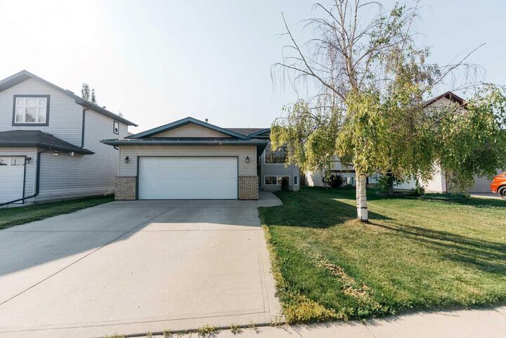 Property Photo: 73 Ogilvie Close AB T4P 3X7