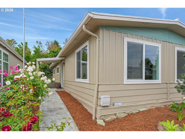 Property Photo:  17240 SW Eldorado Dr  OR 97224 