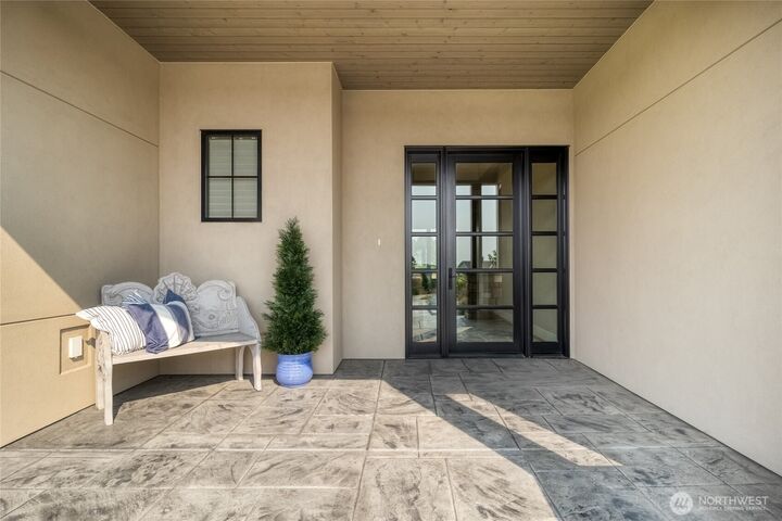 Property Photo:  3194  Sorrel Drive  WA 99362 