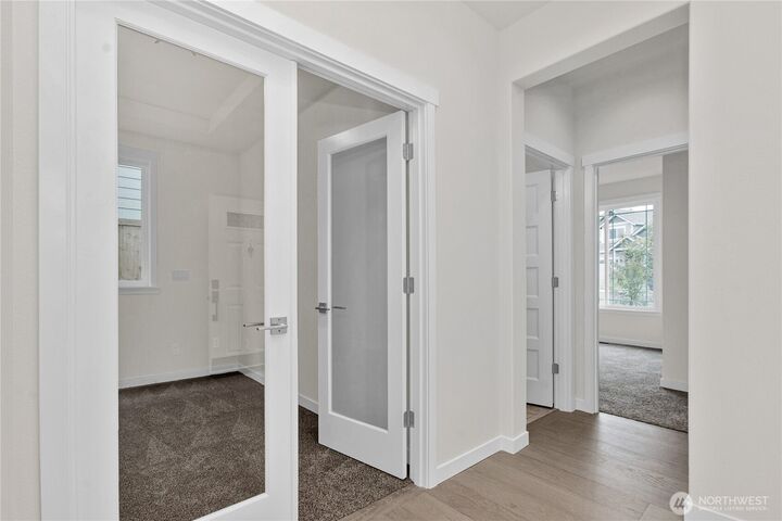 Property Photo:  739  Maggee Street SE  WA 98513 