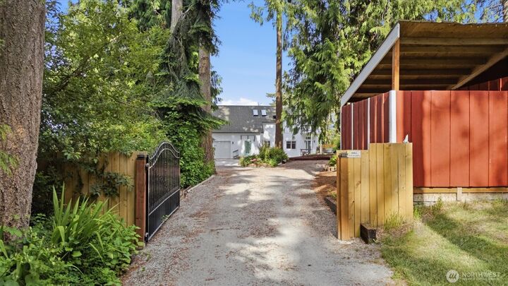 Property Photo: 108 N Livingston Bay Road WA 98282