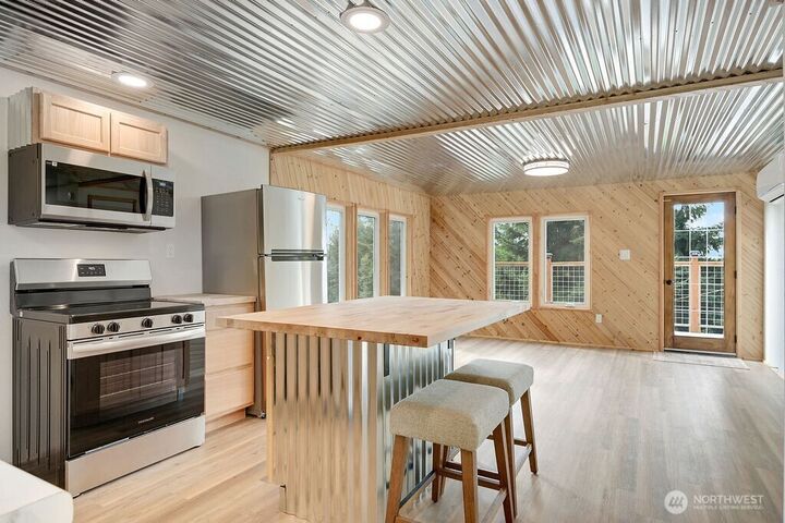 Property Photo: 141 Blueberry Hill Road WA 98365